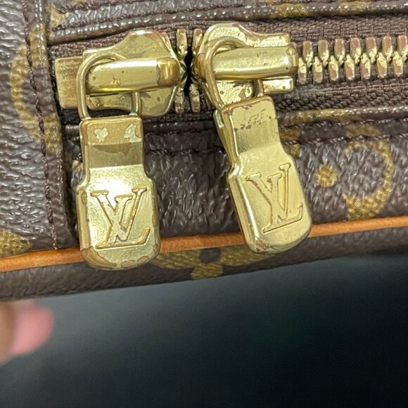 Louis Vuitton Monogram Pochette Gangu Sling/Crossbody Bag (JB1051) - Picture 11 of 14